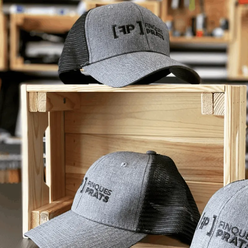 Gorras personalizadas con logotipo bordado
