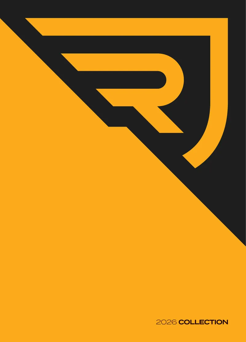 Portada del catálogo Vestuario laboral 2026 de Roly Workwear